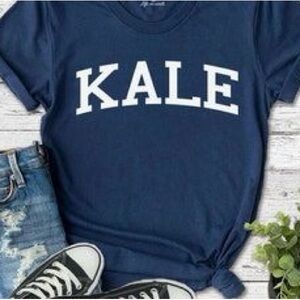 Suburban Riot Kale tee, size XS. Relaxed Fit.